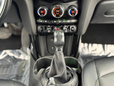 2015 MINI Hardtop 2 Door Cooper