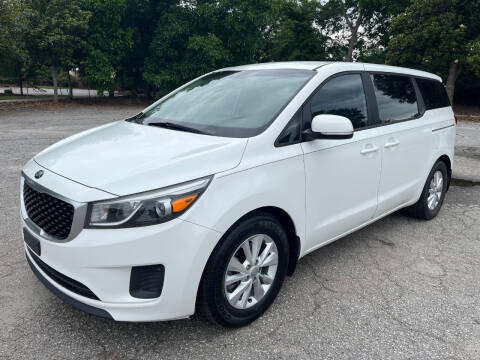 2017 Kia Sedona L