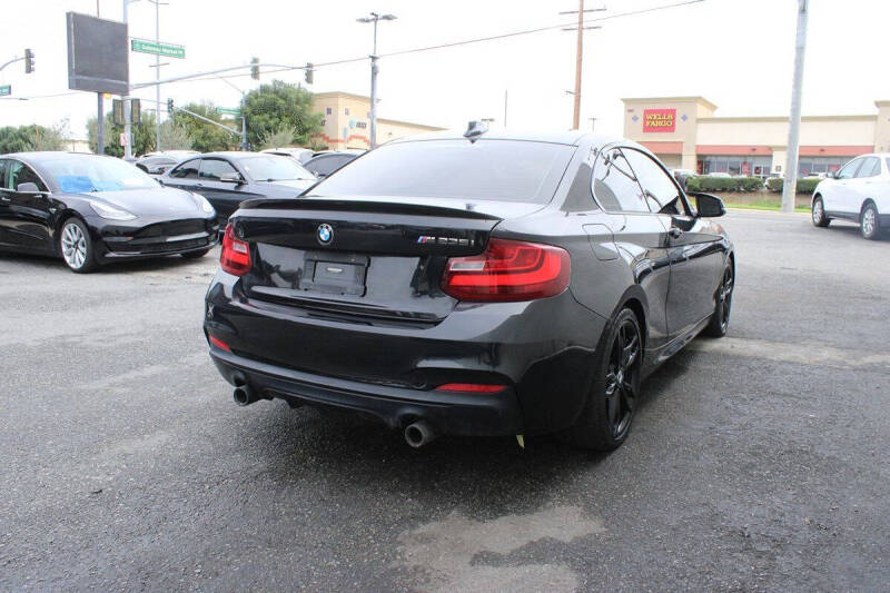2015 BMW 2 Series M235i