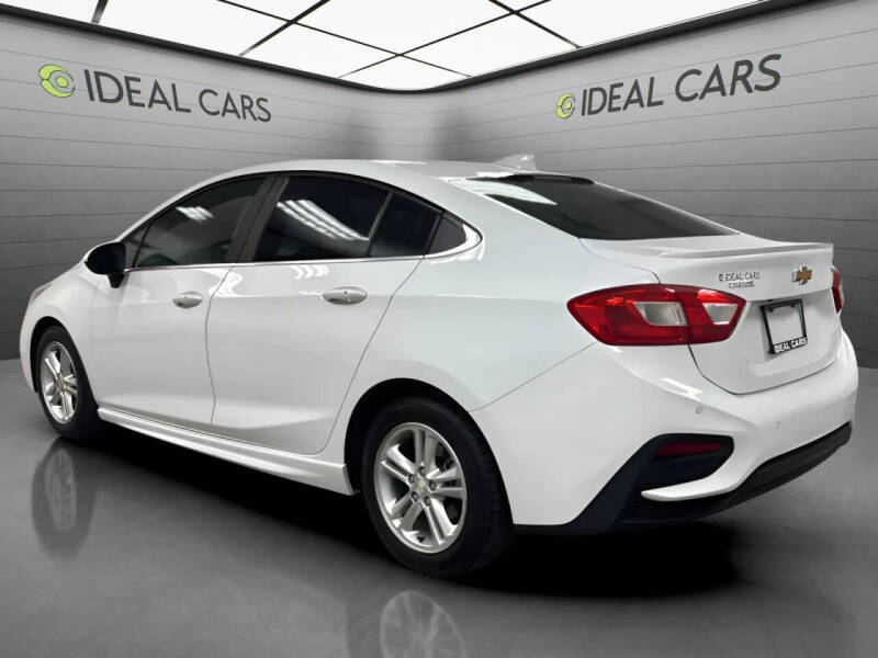 2016 Chevrolet Cruze LT Auto