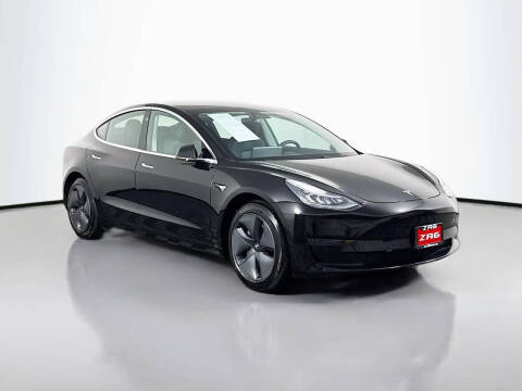 2020 Tesla Model 3 Standard Range Plus