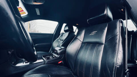 2014 Chrysler 300 S