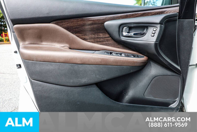 2023 Nissan Murano Platinum