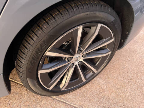 2022 Volvo S60 B5 Momentum