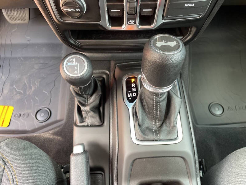 2025 Jeep Wrangler Sport S