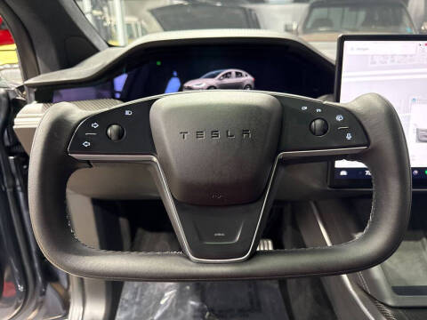 2022 Tesla Model X Plaid