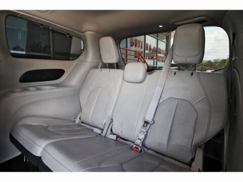 2021 Chrysler Pacifica Touring L