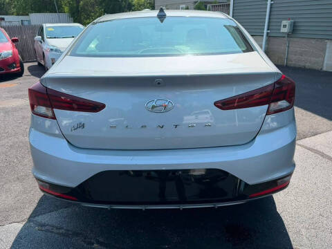 2020 Hyundai Elantra SEL