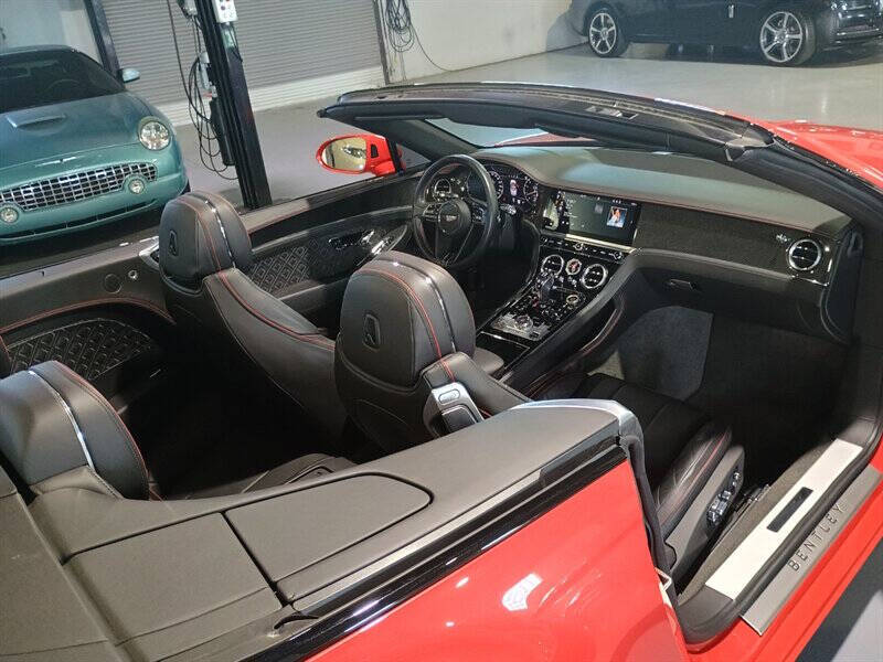 2020 Bentley Continental GTC V8