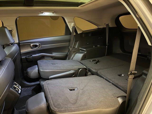 2025 Kia Sorento X-Line EX