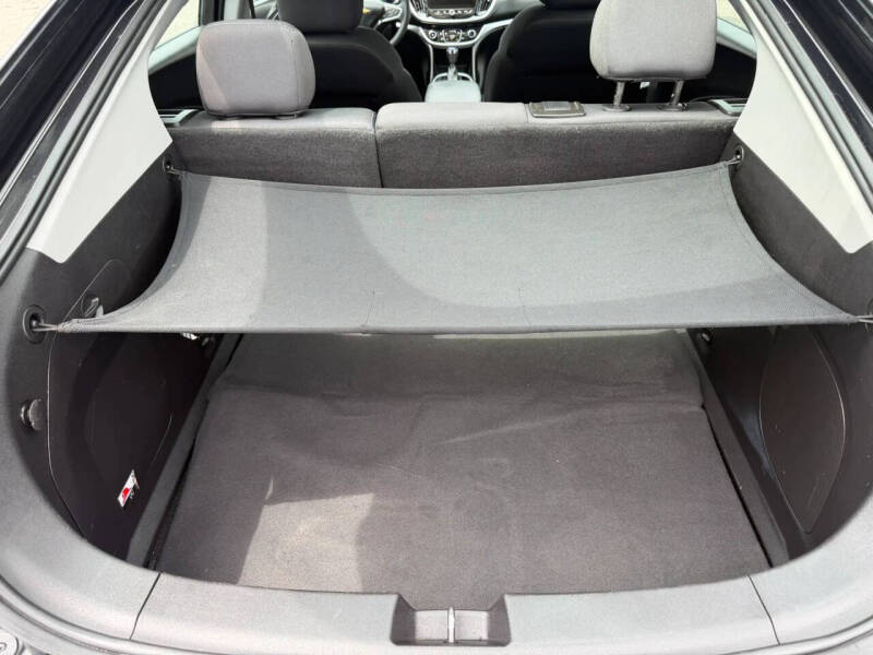 2018 Chevrolet Volt LT