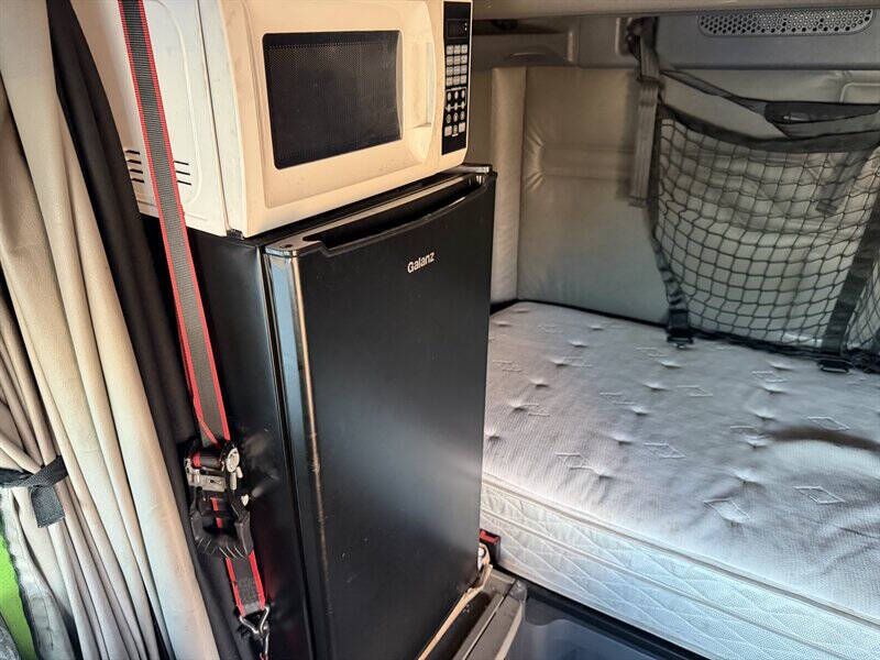 2017 Freightliner Cascadia