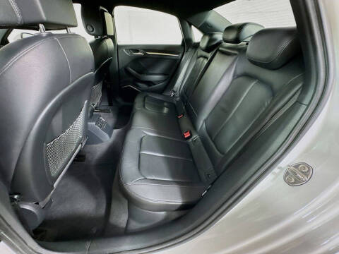 2019 Audi A3 Premium Plus 40 TFSI