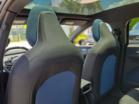 2026 Volvo EX30 Plus