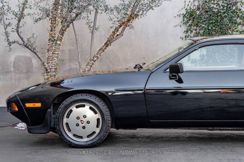 1984 Porsche 928 S