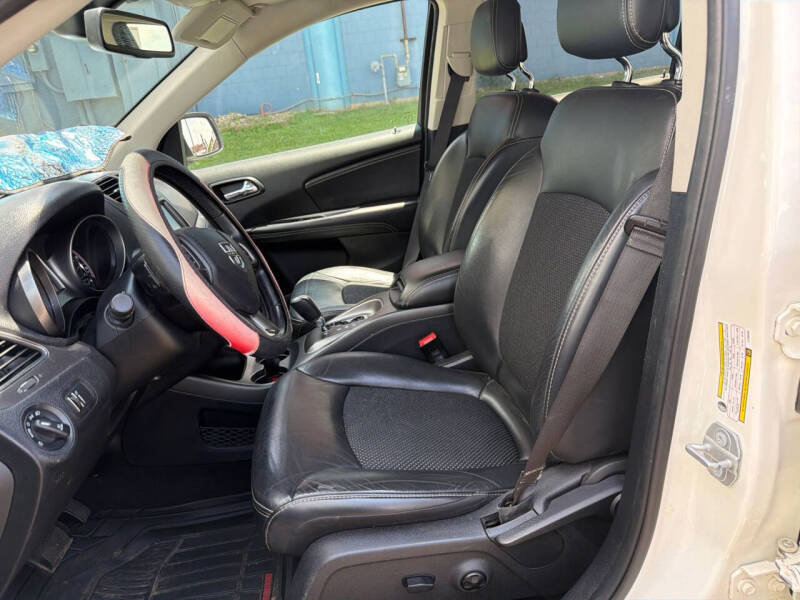 2020 Dodge Journey Crossroad