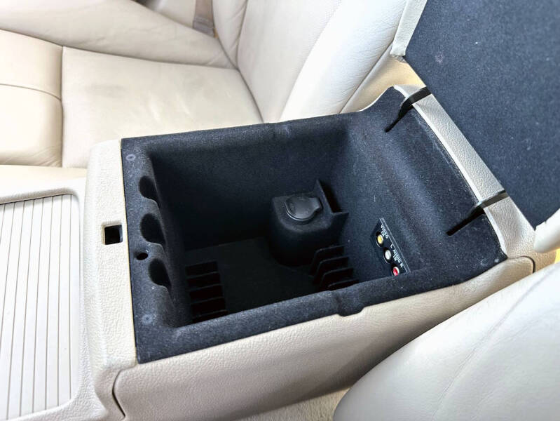 2005 Cadillac STS
