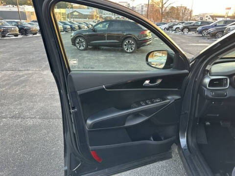 2020 Kia Sorento LX V6