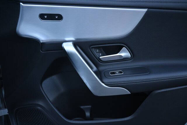 2022 Mercedes-Benz A-Class A 220