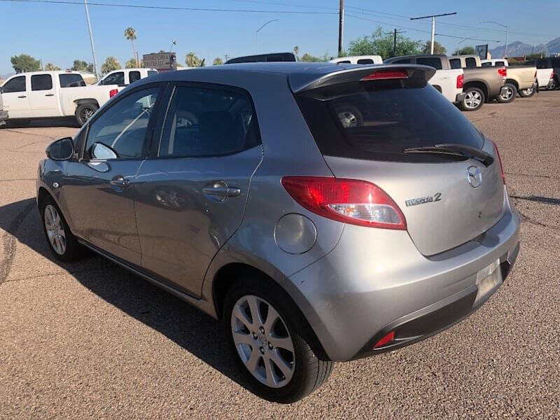 2011 Mazda MAZDA2 Touring
