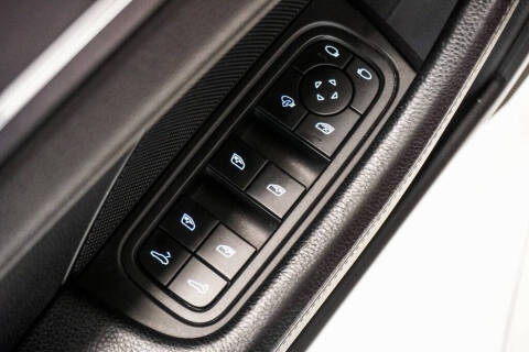 2022 Porsche Panamera 4 Platinum Edition