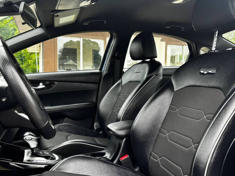 2020 Kia Forte GT Line