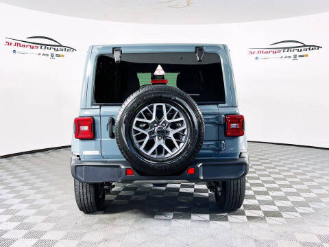 2024 Jeep Wrangler Sahara