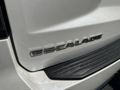 2021 Cadillac Escalade ESV Sport Platinum