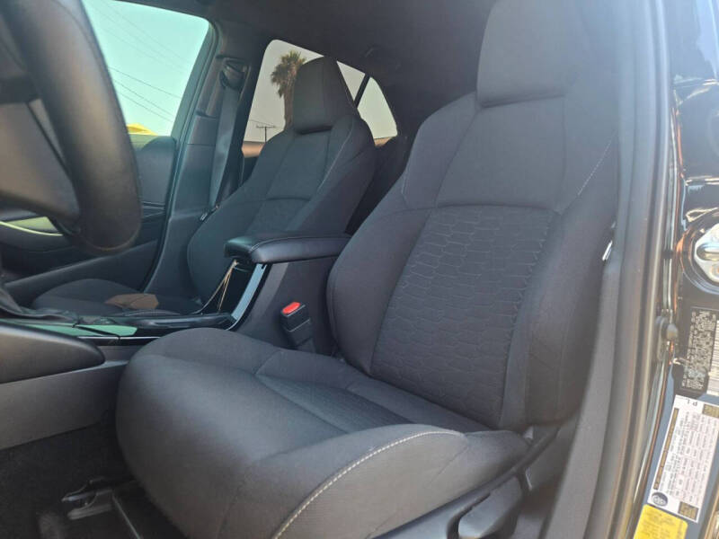 2022 Toyota Corolla Hatchback SE