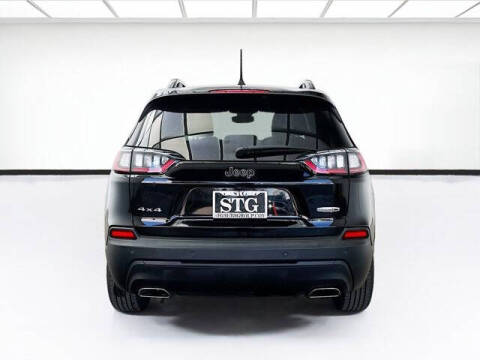 2022 Jeep Cherokee Latitude Lux