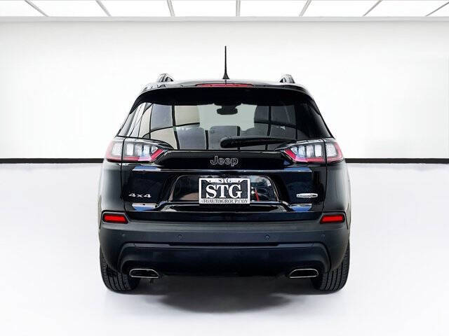 2022 Jeep Cherokee Latitude Lux