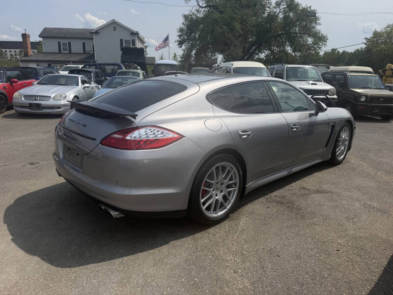 2011 Porsche Panamera Turbo