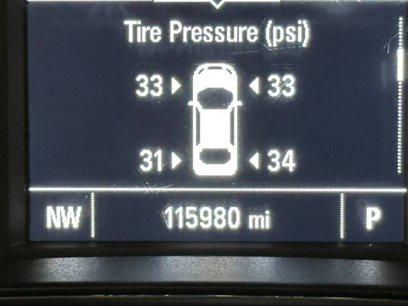 2018 Chevrolet Cruze LS Auto