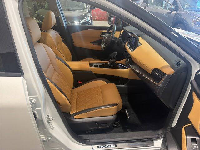 2023 Nissan Rogue Platinum