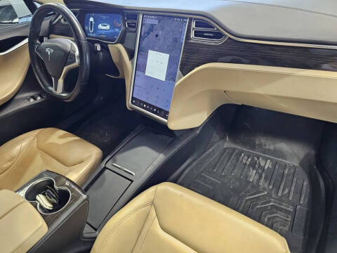 2016 Tesla Model S 70