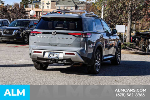 2023 Nissan Pathfinder Platinum