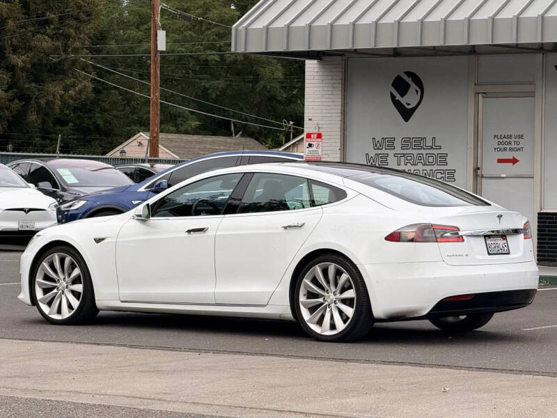 2016 Tesla Model S