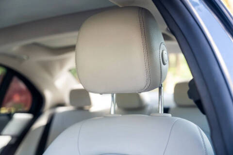 2015 Mercedes-Benz C-Class C 300