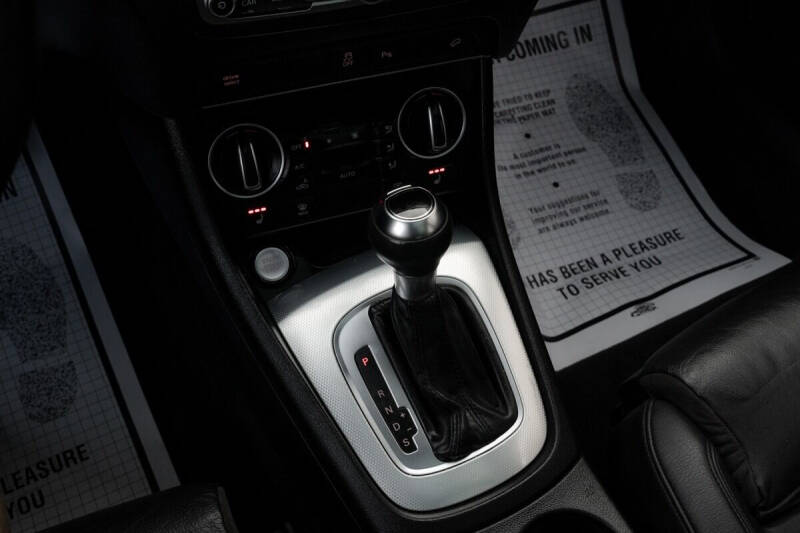 2018 Audi Q3 2.0T quattro Premium Plus