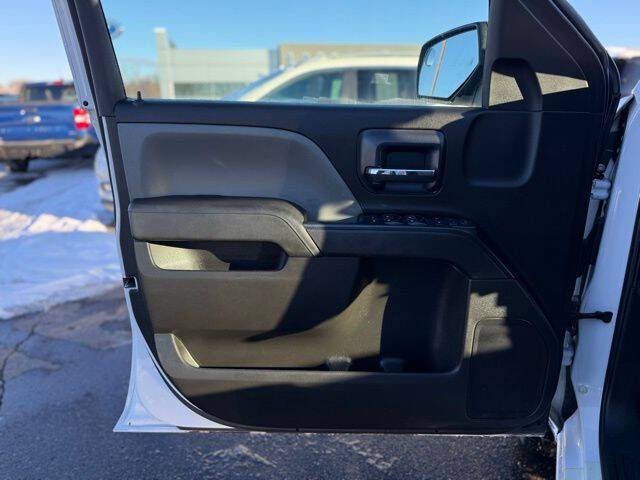 2018 Chevrolet Silverado 1500 Custom