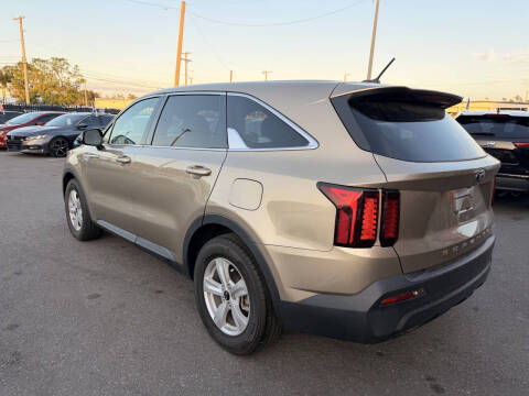 2021 Kia Sorento LX