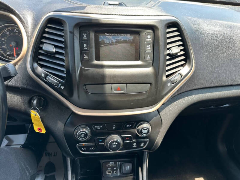 2017 Jeep Cherokee Latitude
