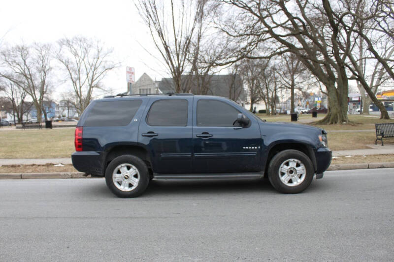 2009 Chevrolet Tahoe for sale at Lexington Auto Club in Clifton NJ