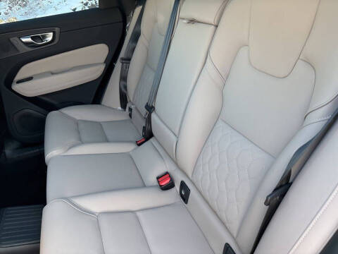2026 Volvo XC60 T8 Plus