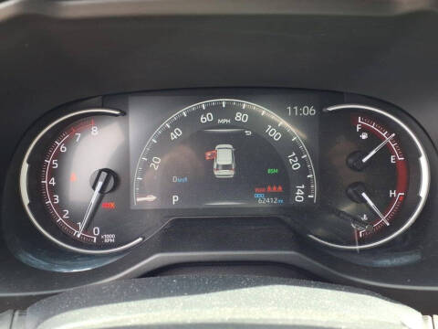 2023 Toyota RAV4 LE