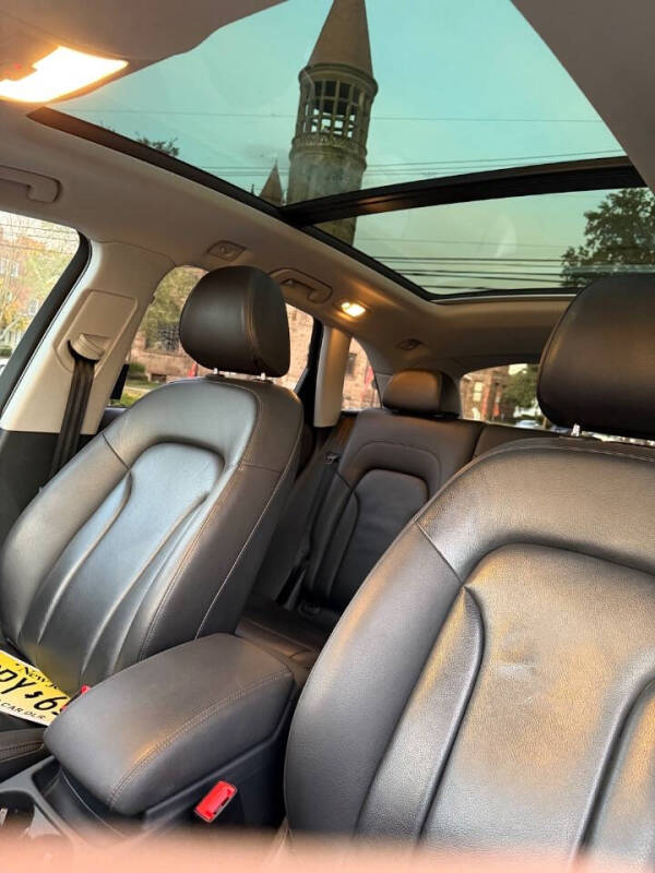 2017 Audi Q5 2.0T quattro Premium Plus