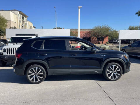 2024 Volkswagen Taos SE