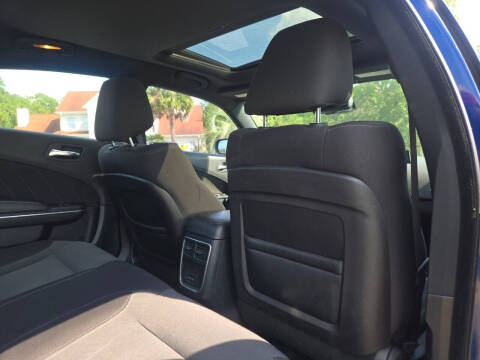 2015 Dodge Charger SXT