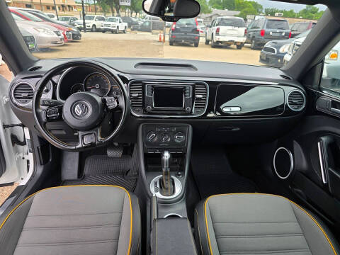 2016 Volkswagen Beetle 1.8T Dune