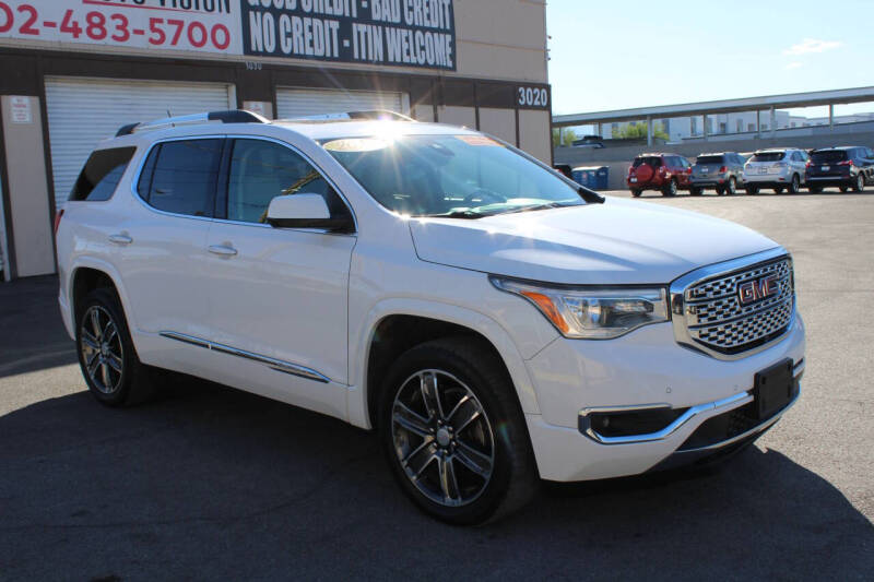 2019 GMC Acadia Denali